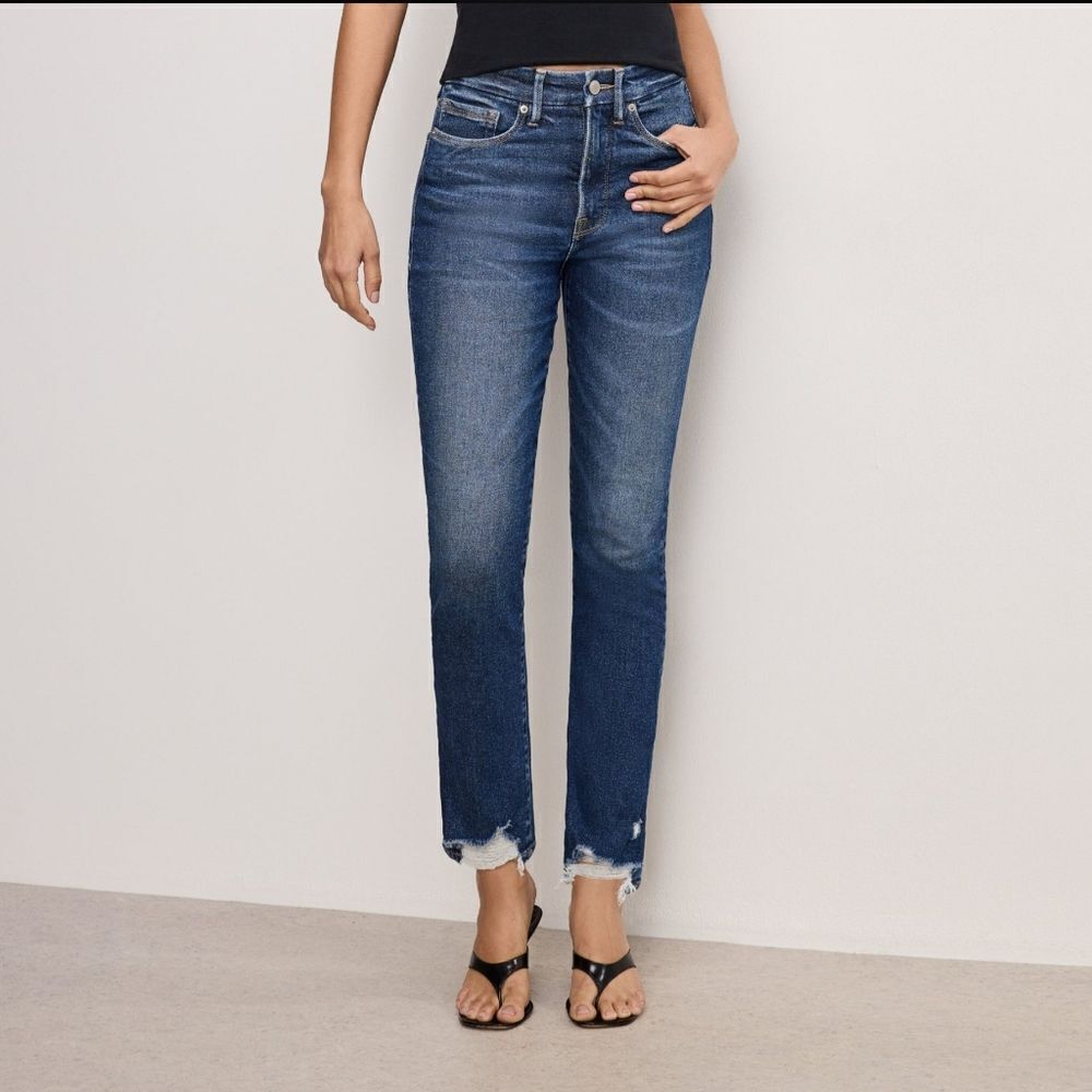 Good American Straight Leg Indigo 201